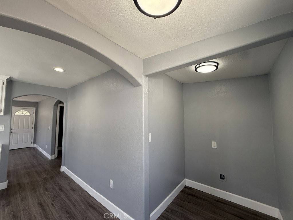 San Bernardino, CA 92408,868 E Rialto AVE
