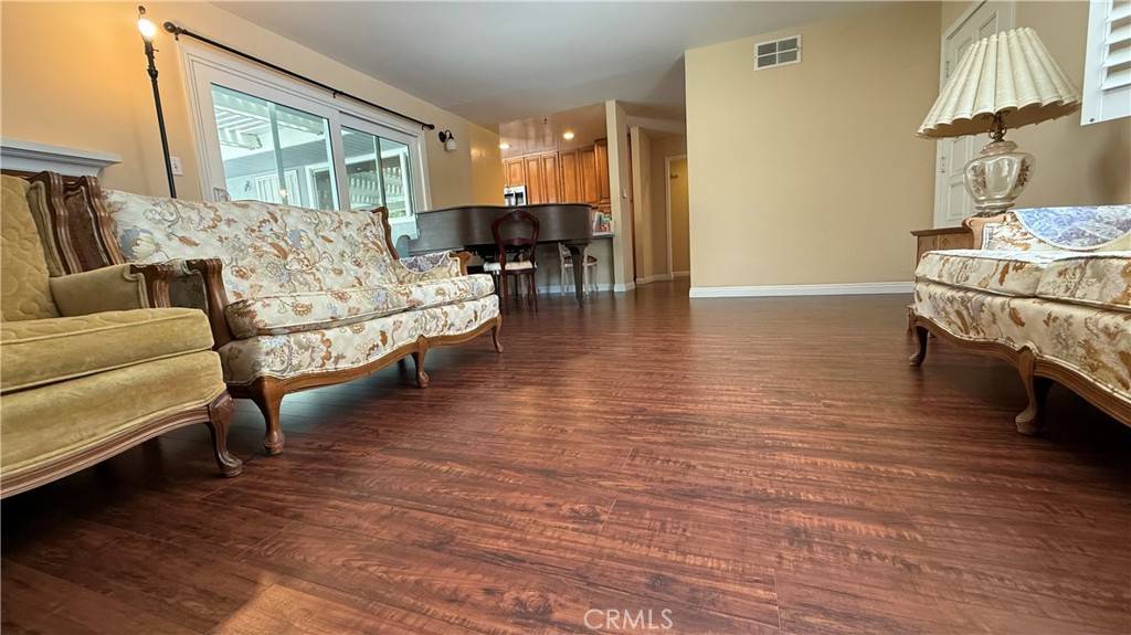 Fullerton, CA 92831,1719 Central AVE