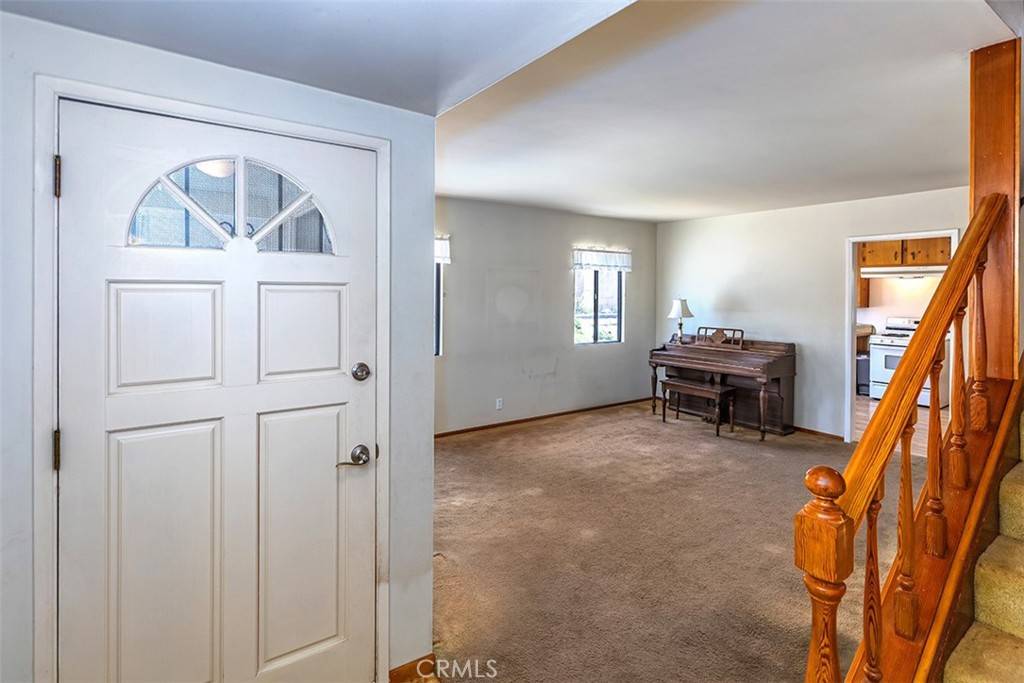 La Mirada, CA 90638,14836 Rayfield DR