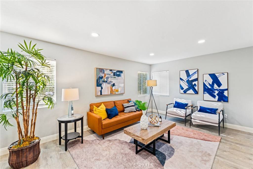 Dana Point, CA 92629,54 Corniche DR #B
