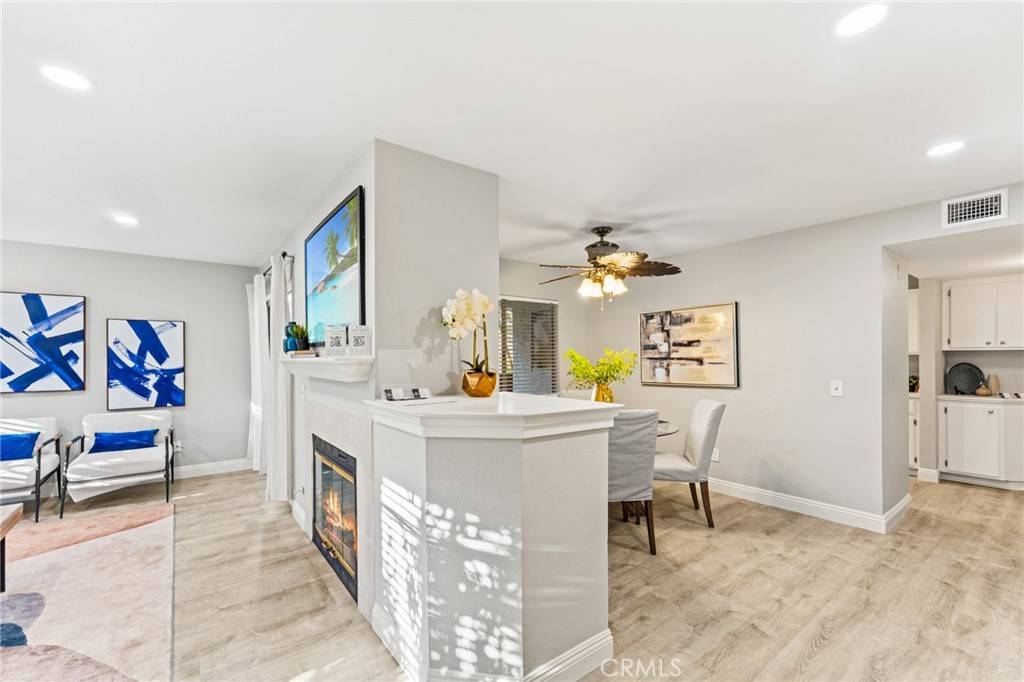 Dana Point, CA 92629,54 Corniche DR #B