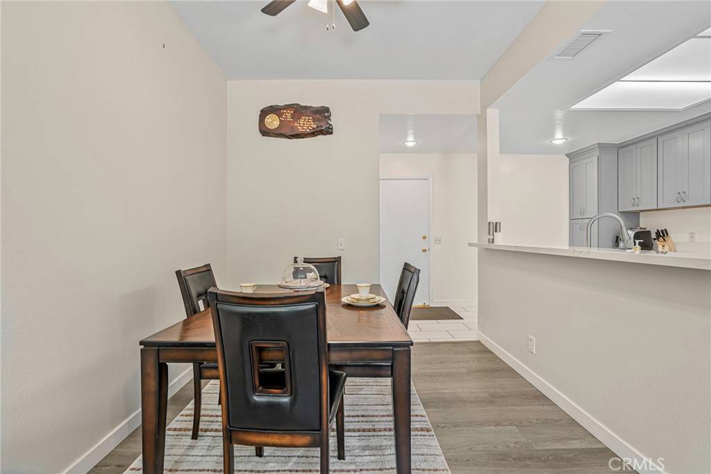 Inglewood, CA 90301,500 S Grevillea AVE #2