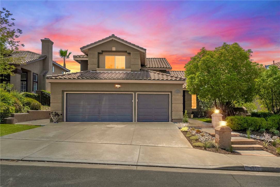 Anaheim Hills, CA 92808,951 S Creekview LN