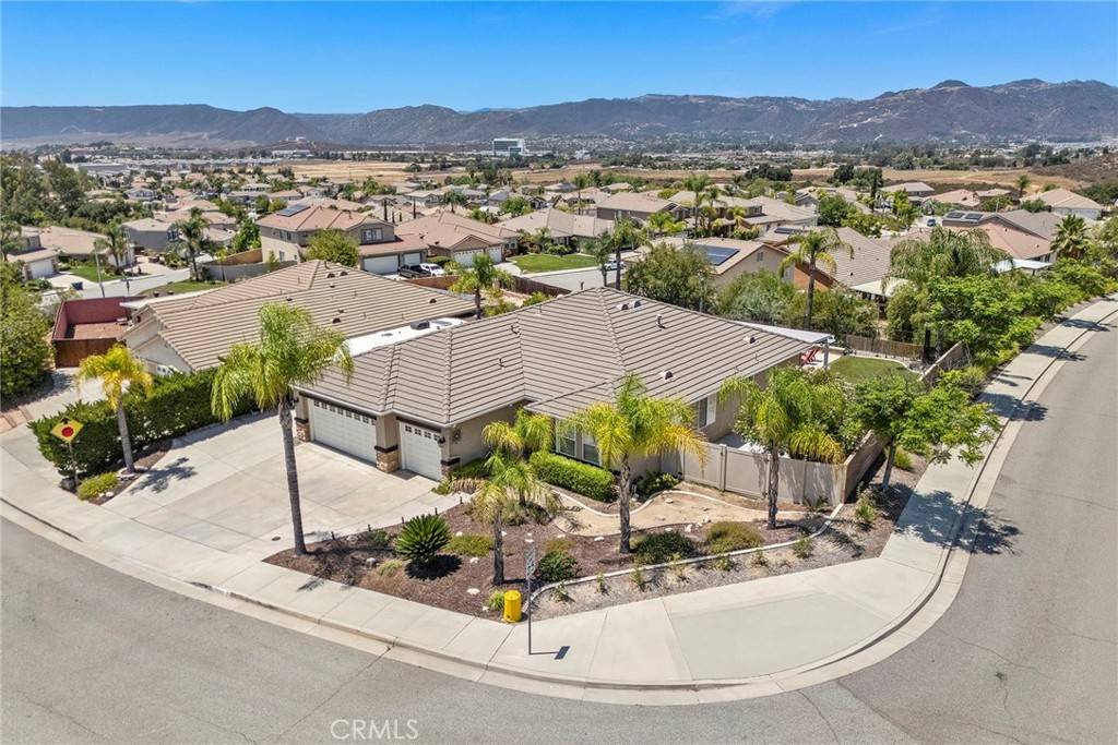 Wildomar, CA 92595,35511 Crest Meadow DR