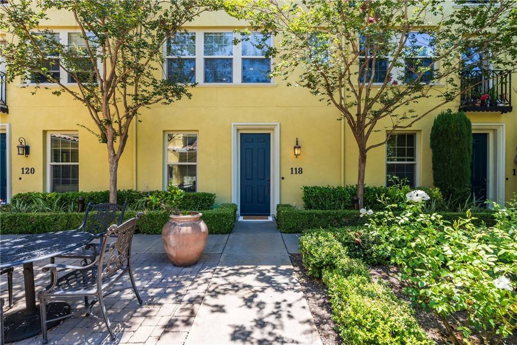 Irvine, CA 92620,118 Vintage #18