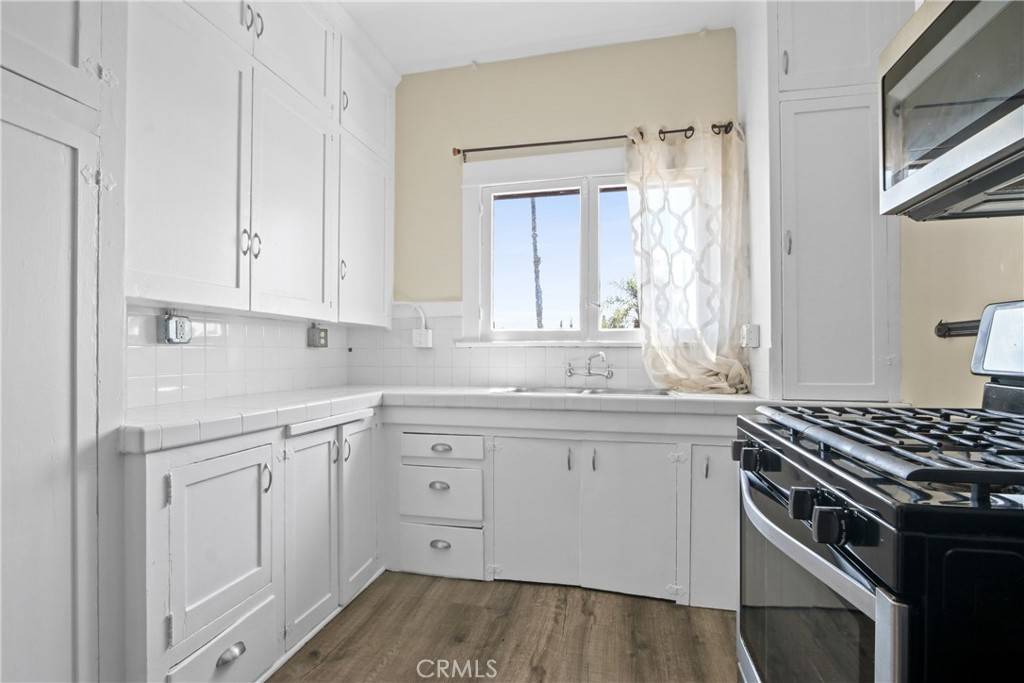 Long Beach, CA 90813,800 Pacific AVE #301