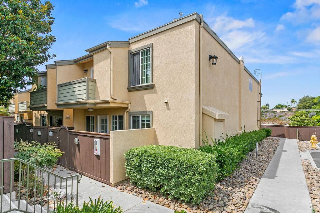 San Diego, CA 92117,5404 Balboa Arms DR #369
