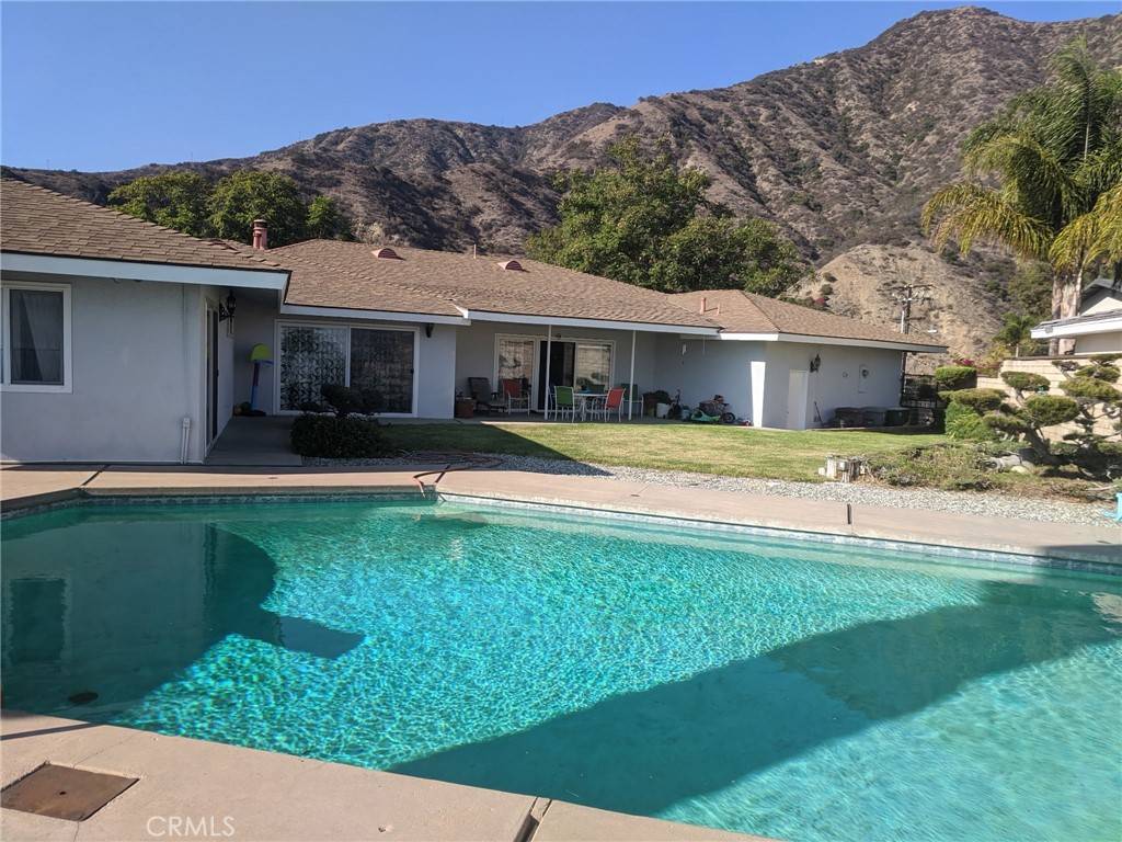 Glendale, CA 91202,418 Nolan AVE