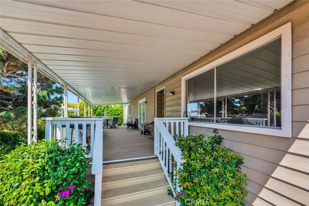 Huntington Beach, CA 92649,16222 Monterey LN #337