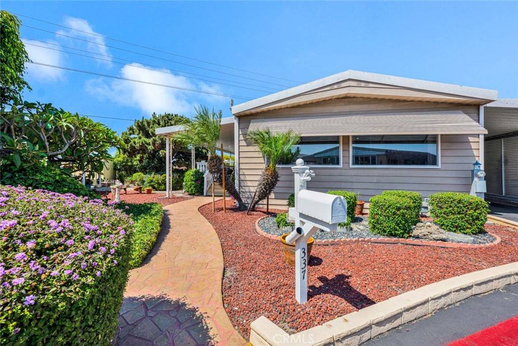 Huntington Beach, CA 92649,16222 Monterey LN #337