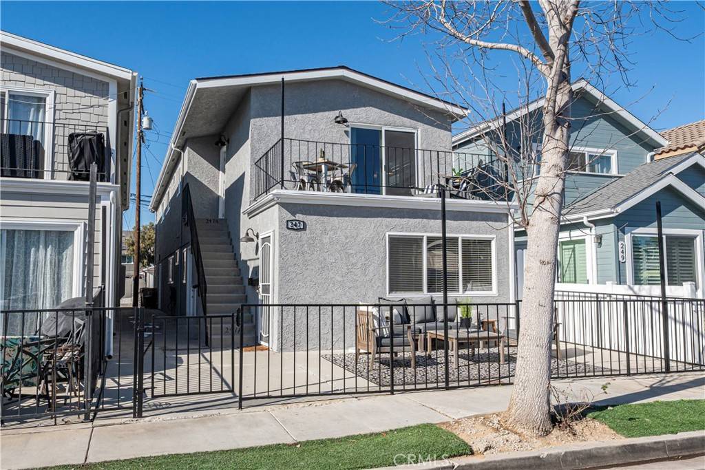 Seal Beach, CA 90740,247 17th ST