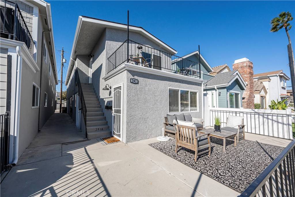 Seal Beach, CA 90740,247 17th ST