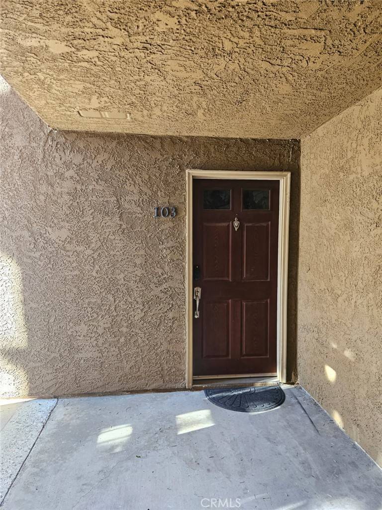 Corona, CA 92882,2350 Del Mar WAY #103