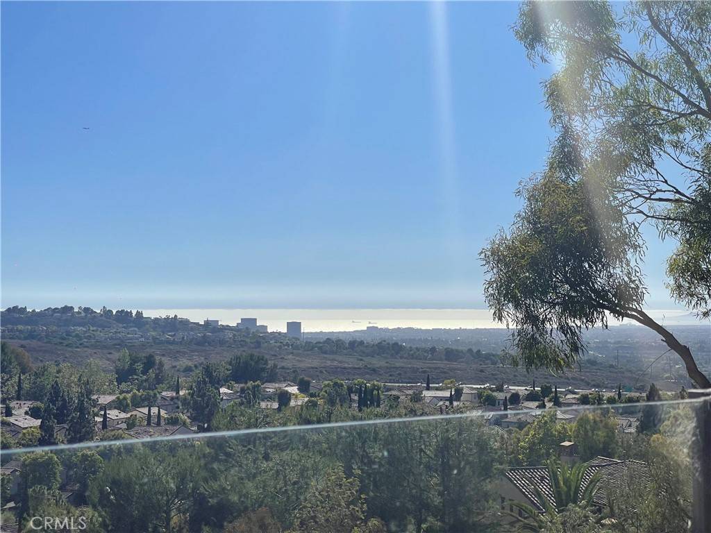 Irvine, CA 92603,25 Village WAY