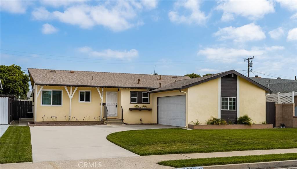 Westminster, CA 92683,5561 Edita AVE