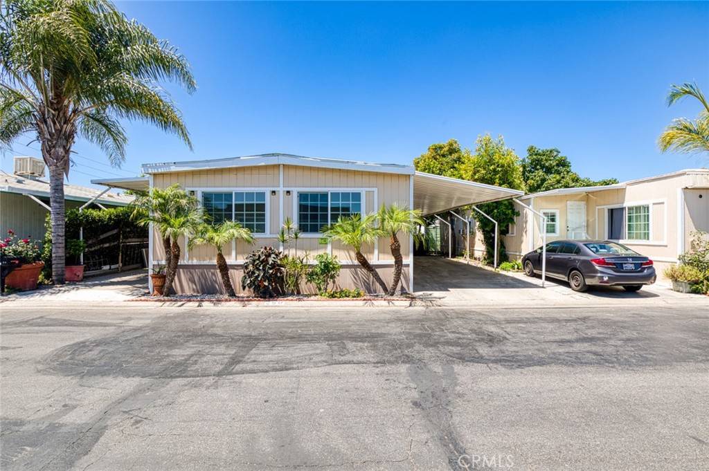 Santa Ana, CA 92703,4080 W 1st ST #250