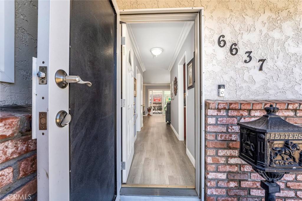 Lakewood, CA 90713,6637 Dillman ST