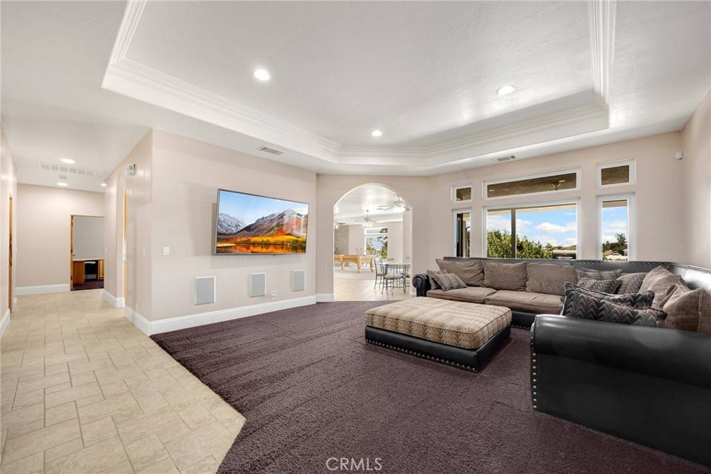 Oak Hills, CA 92344,8277 Macron ST