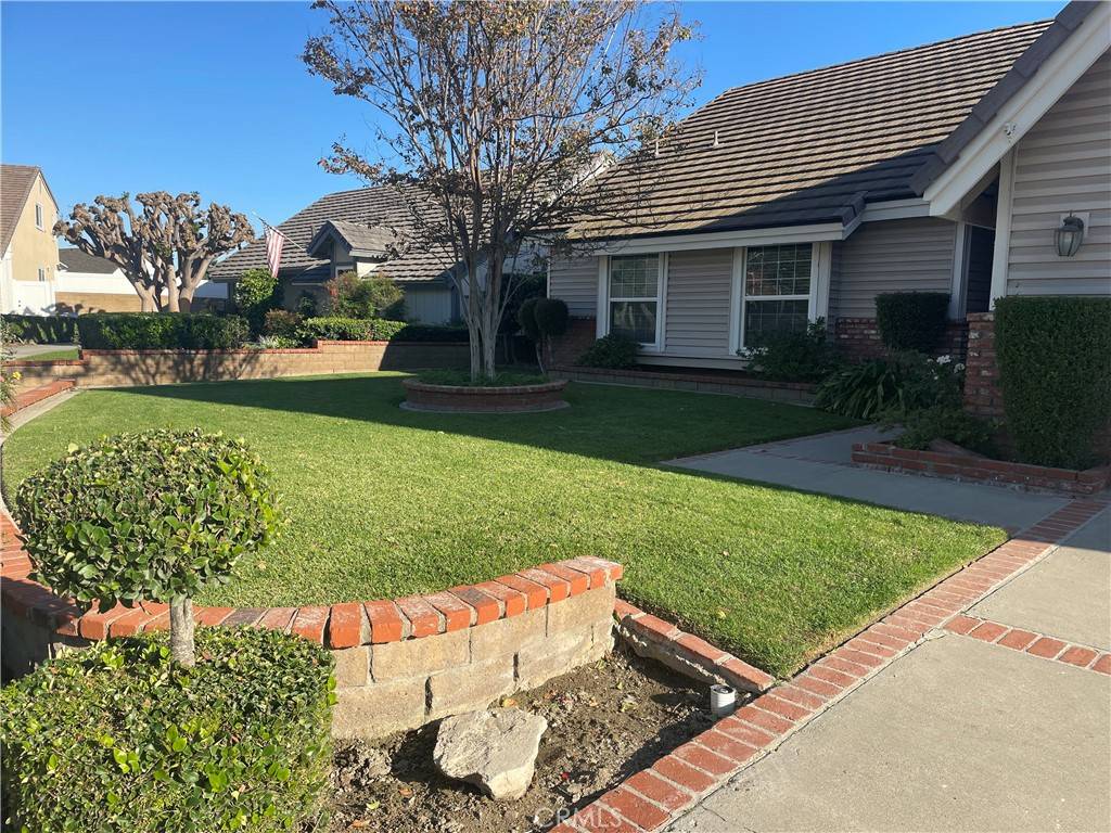Yorba Linda, CA 92887,20736 Cottonwood RD