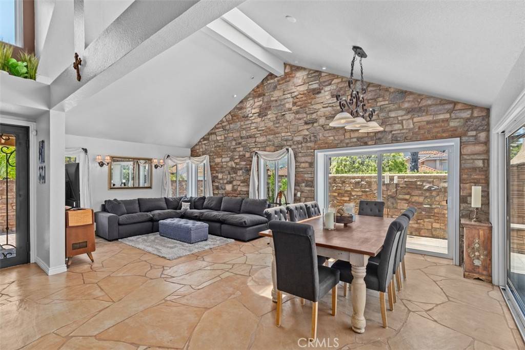 San Clemente, CA 92673,1200 Cerca