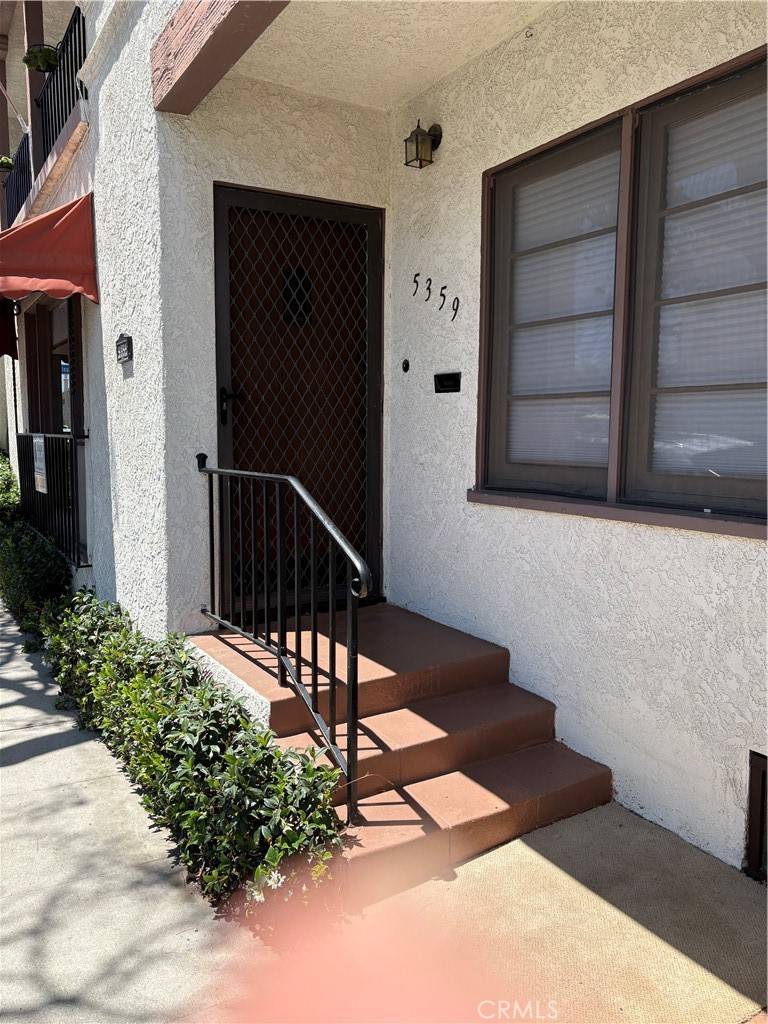 Long Beach, CA 90803,5359 E 1st ST