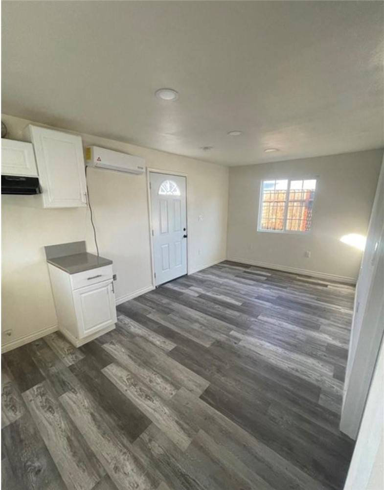 San Bernardino, CA 92405,2743 N E 1/2 ST