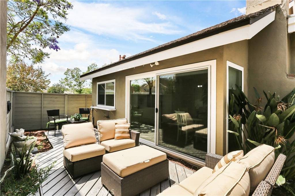 Irvine, CA 92604,2 Nutwood
