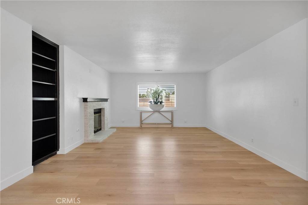 Hesperia, CA 92345,14947 Larch ST