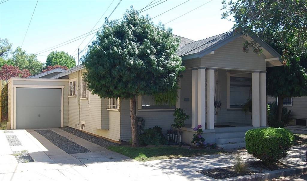 Long Beach, CA 90802,1734 E Florida ST