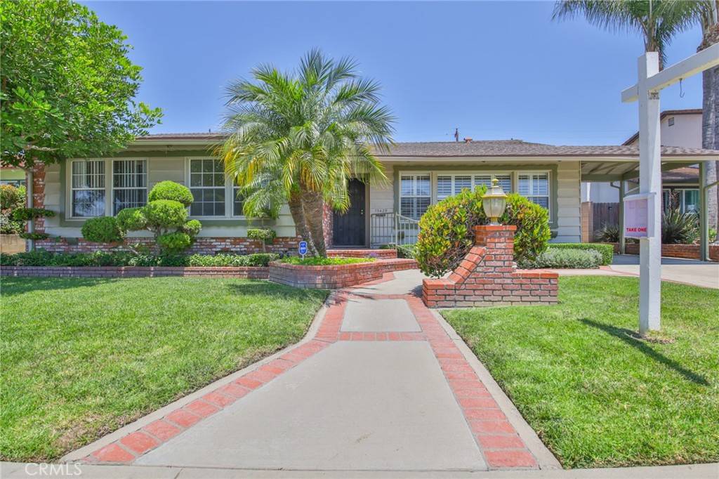 La Mirada, CA 90638,15429 Fairacres DR