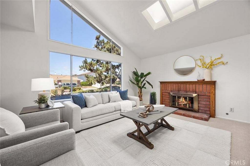 Huntington Beach, CA 92646,18312 Hartlund LN