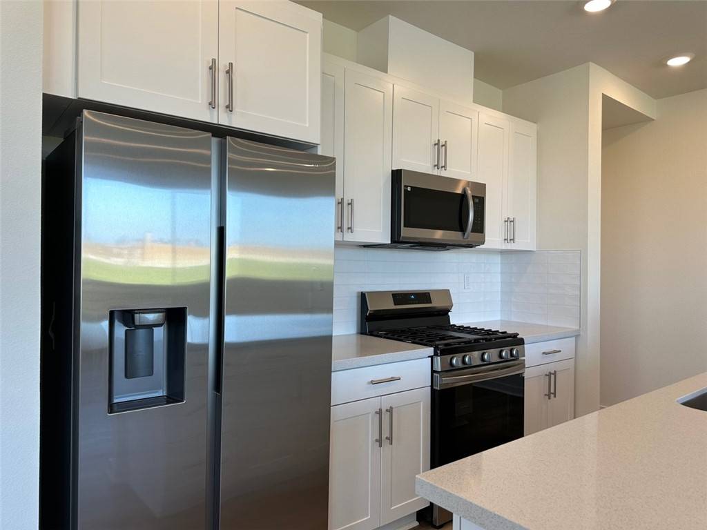 Anaheim, CA 92801,2957 W. Lincoln AVE #2