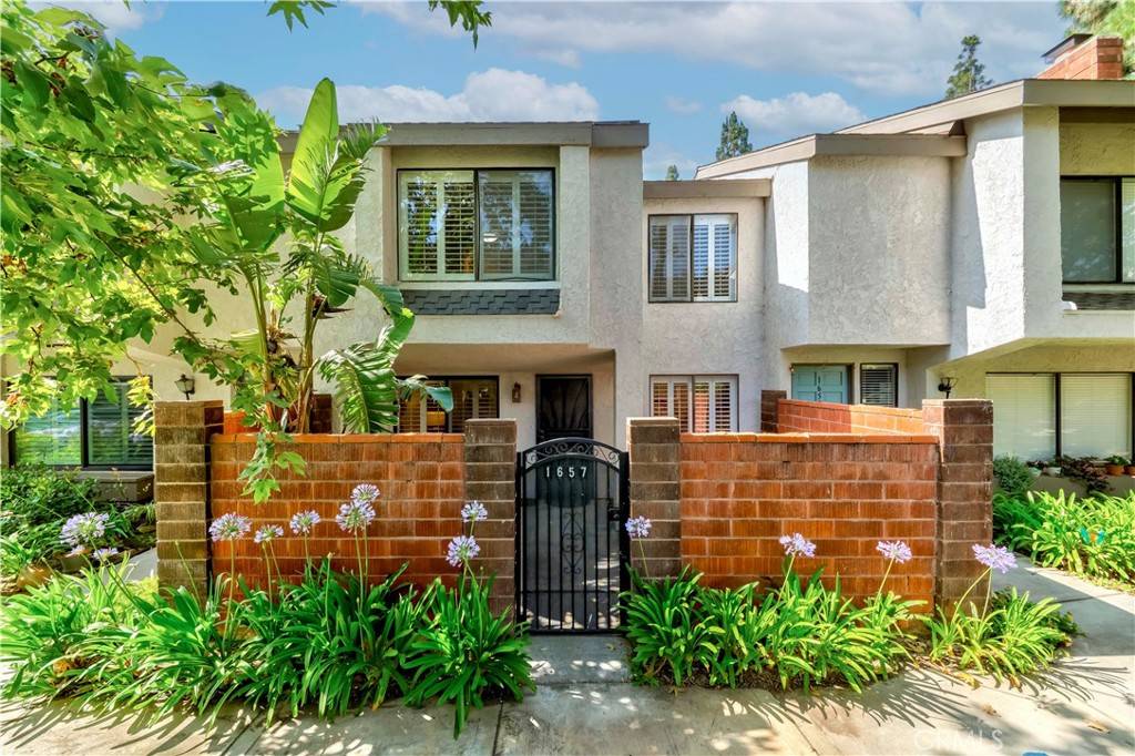 Placentia, CA 92870,1657 Sherwood Village CIR