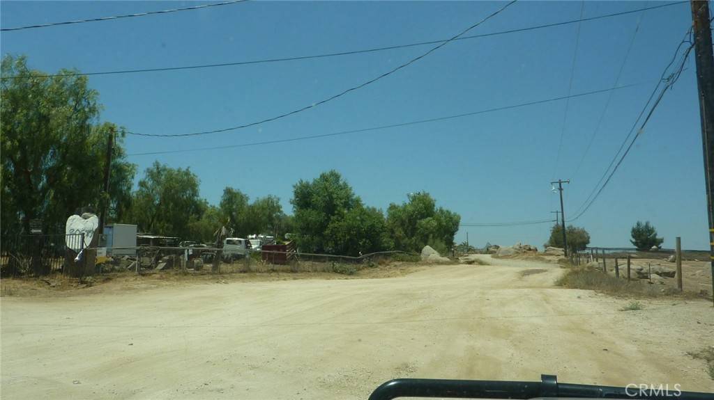 Perris, CA 92570,20697 Kelly LN