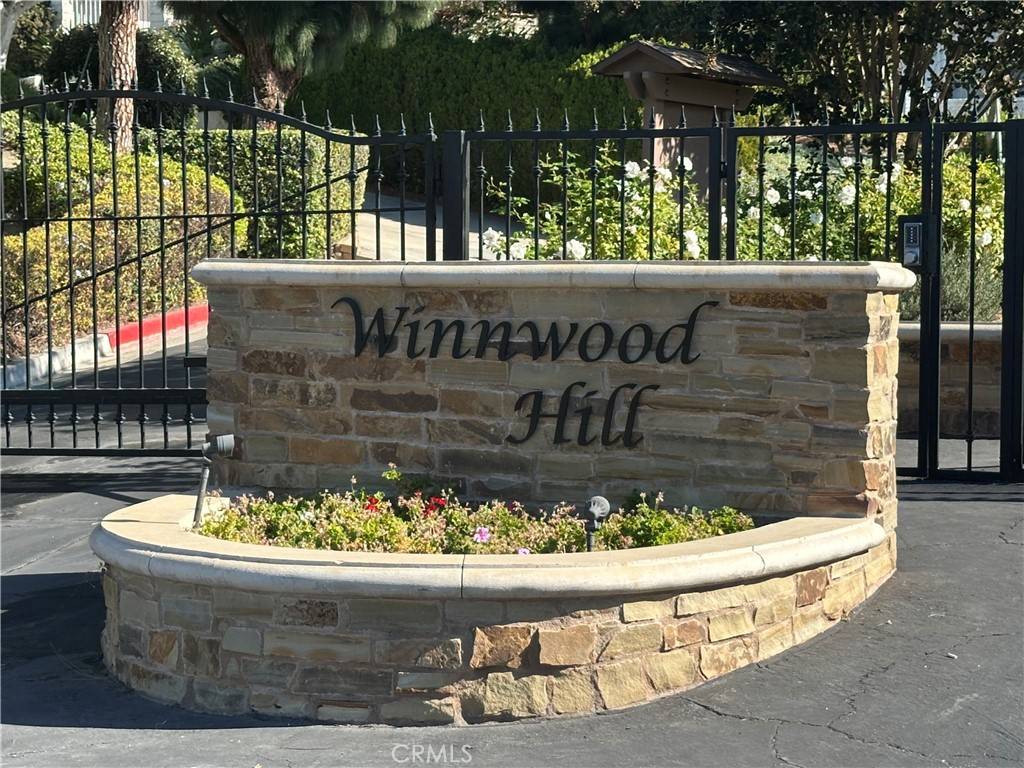 Santa Ana, CA 92705,18831 Winnwood LN