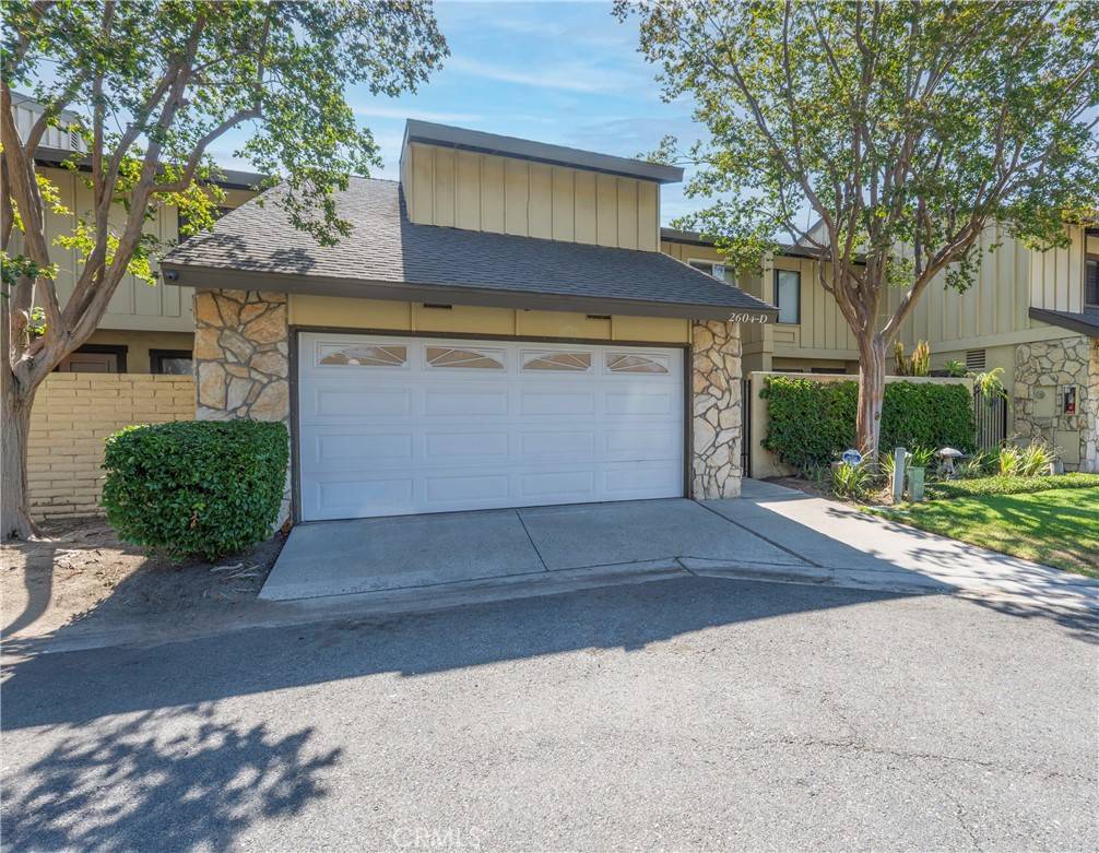 Santa Ana, CA 92705,2604 N Tustin AVE #49