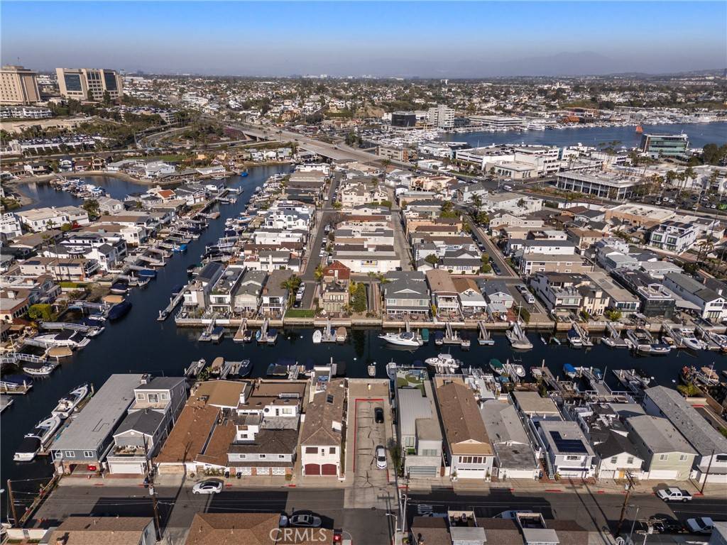 Newport Beach, CA 92663,502 36th ST #A