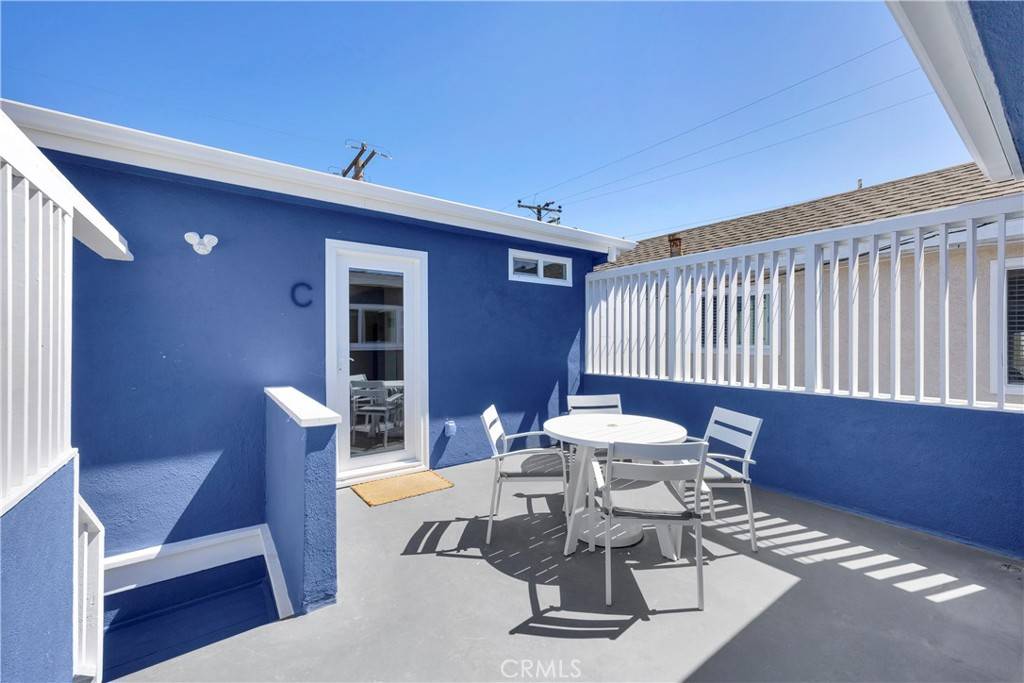 Newport Beach, CA 92663,502 36th ST #C