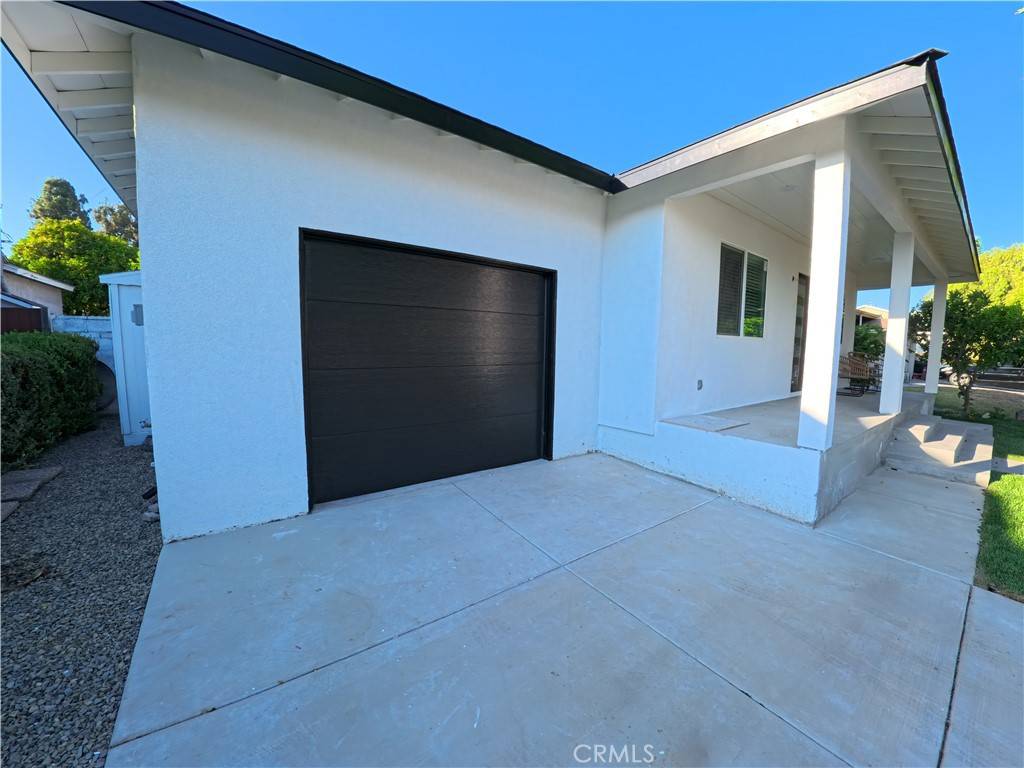 Long Beach, CA 90808,6109 E Peabody ST