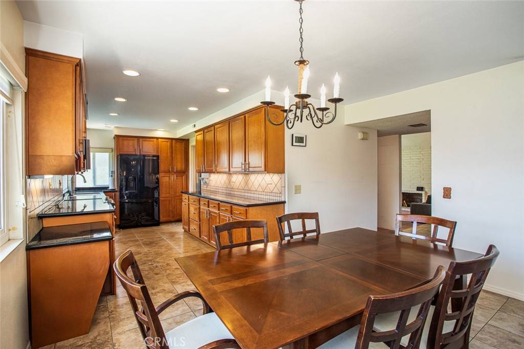 Westminster, CA 92683,14772 Forrest LN