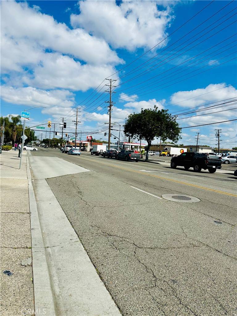 Santa Ana, CA 92707,1610 S Standard AVE