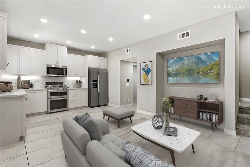 Whittier, CA 90602,12162 Starling Ln