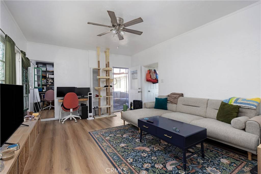 Long Beach, CA 90803,28 Argonne AVE