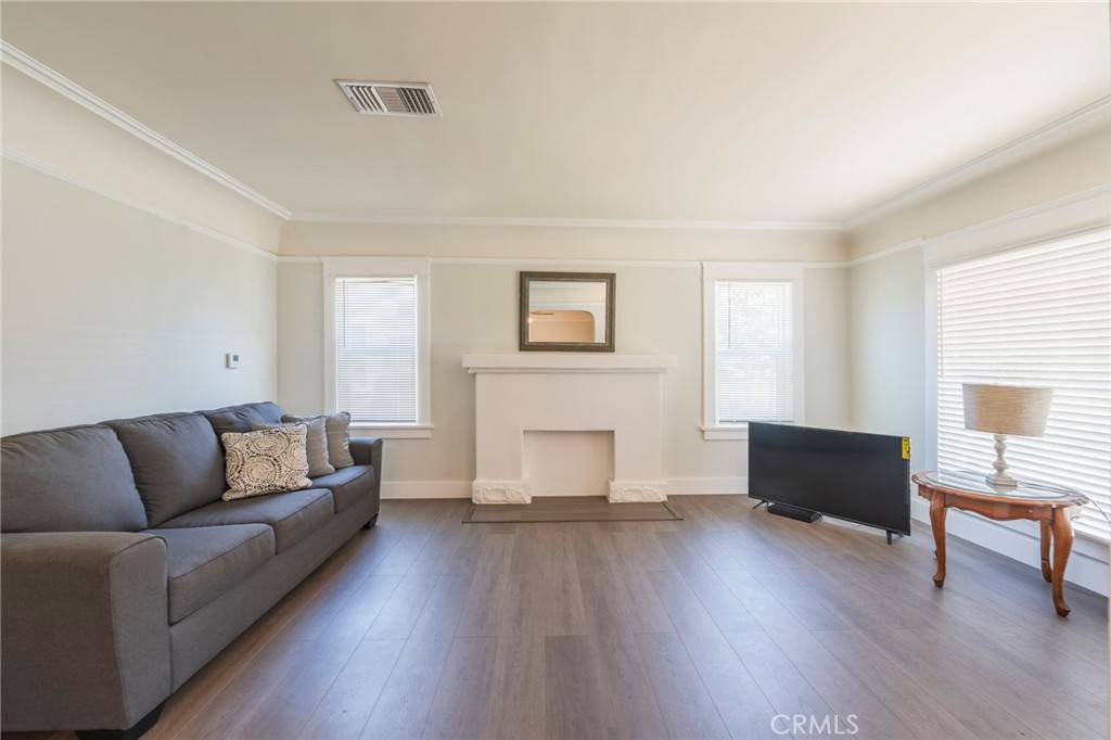 Los Angeles, CA 90016,2925 Potomac AVE