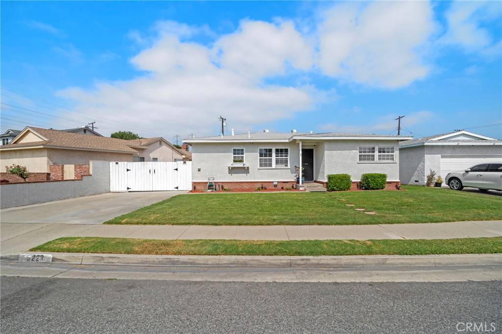 Lakewood, CA 90713,5223 Josie AVE