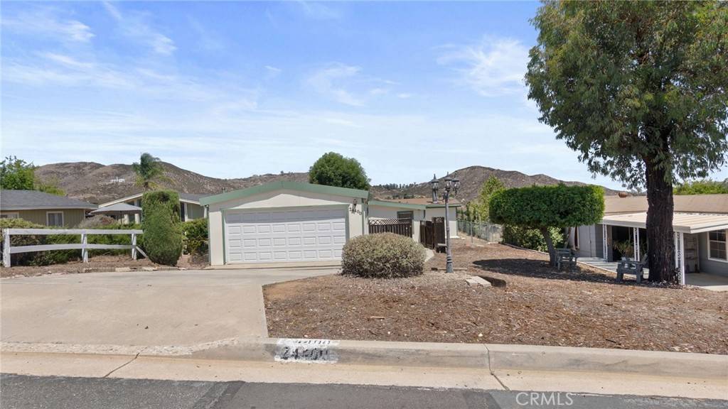 Wildomar, CA 92595,24400 Wagon Wheel Ln