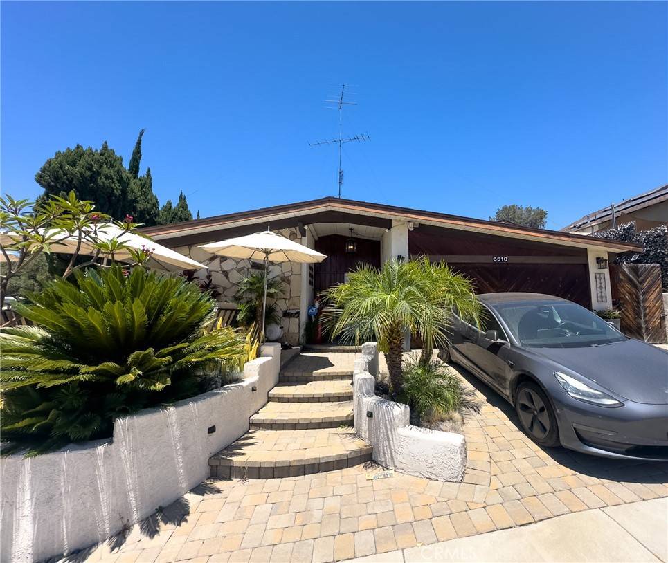 San Diego, CA 92120,6510 Airoso AVE