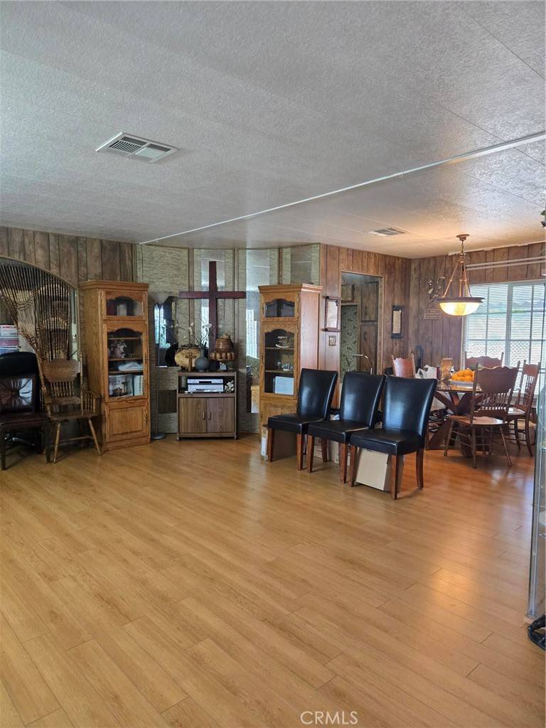 Westminster, CA 92683,9200 Westminster BLVD #38