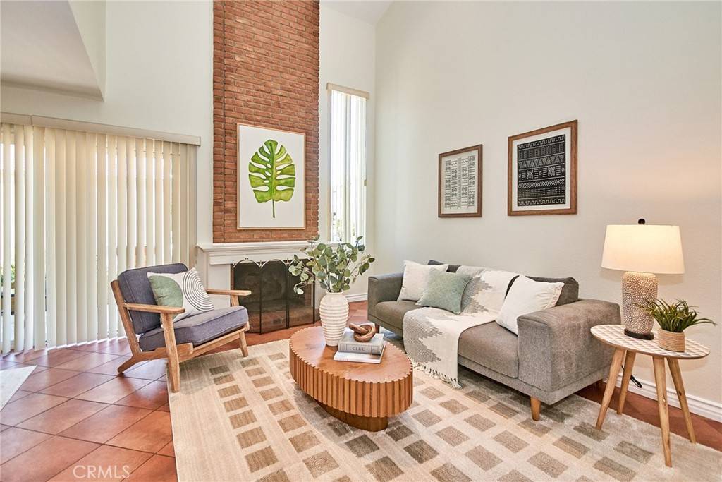 Yorba Linda, CA 92886,4725 Cardena