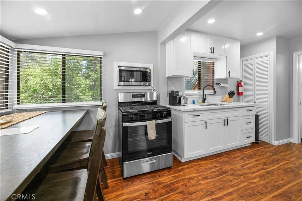 Big Bear Lake, CA 92315,847 Silver Tip DR